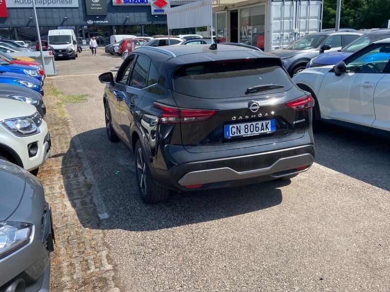 https://cdn-dk.caraffinity.it/dealer/datafiles/vehicle/images/800/967/DOTUTcANKBUITm5U.jpg?opacity=0&size=20&position=TOP_RIGHT&border=8&watermark=%2Fdealer%2Fdatafiles%2Fvehicle%2Fimages%2Fwatermark%2F967%2Fc508bea0-816d-49ea-a20c-ad89ecd61836.png