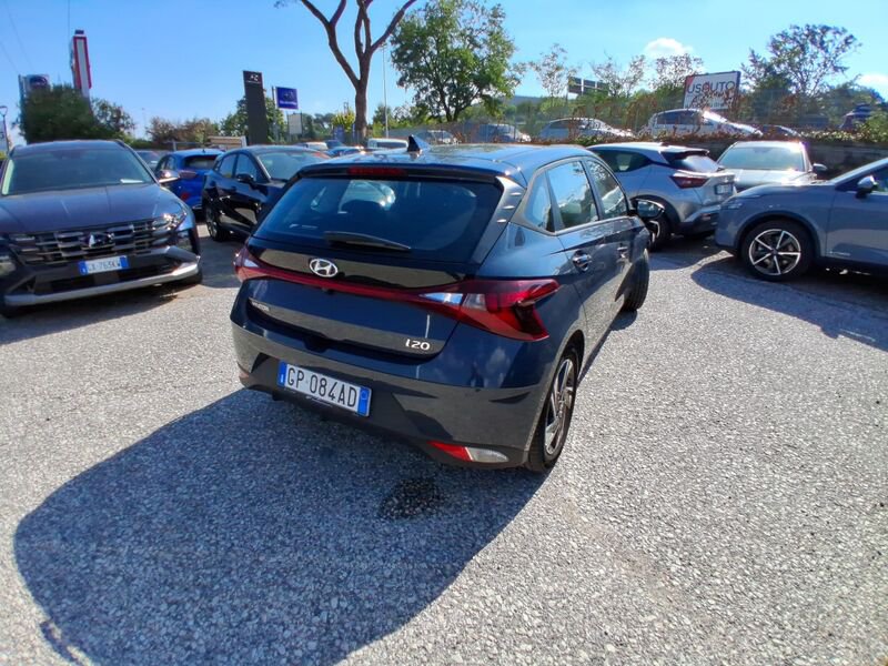 https://cdn-dk.caraffinity.it/dealer/datafiles/vehicle/images/800/967/DlEpmKZc3hYTabEX.jpg?opacity=0&size=20&position=TOP_RIGHT&border=8&watermark=%2Fdealer%2Fdatafiles%2Fvehicle%2Fimages%2Fwatermark%2F967%2Fc508bea0-816d-49ea-a20c-ad89ecd61836.png