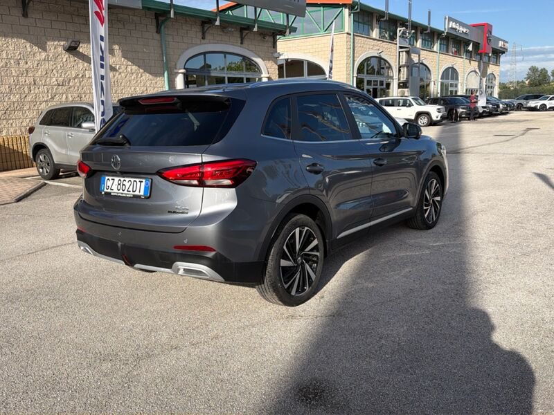 https://cdn-dk.caraffinity.it/dealer/datafiles/vehicle/images/800/967/DnJ958LLXTjchAiz.jpg?opacity=0&size=20&position=TOP_RIGHT&border=8&watermark=%2Fdealer%2Fdatafiles%2Fvehicle%2Fimages%2Fwatermark%2F967%2Fc508bea0-816d-49ea-a20c-ad89ecd61836.png