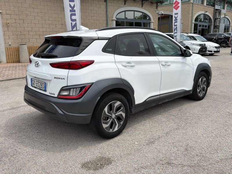 https://cdn-dk.caraffinity.it/dealer/datafiles/vehicle/images/800/967/DzbfoMq5zjWOmaQy.jpg?opacity=0&size=20&position=TOP_RIGHT&border=8&watermark=%2Fdealer%2Fdatafiles%2Fvehicle%2Fimages%2Fwatermark%2F967%2Fc508bea0-816d-49ea-a20c-ad89ecd61836.png