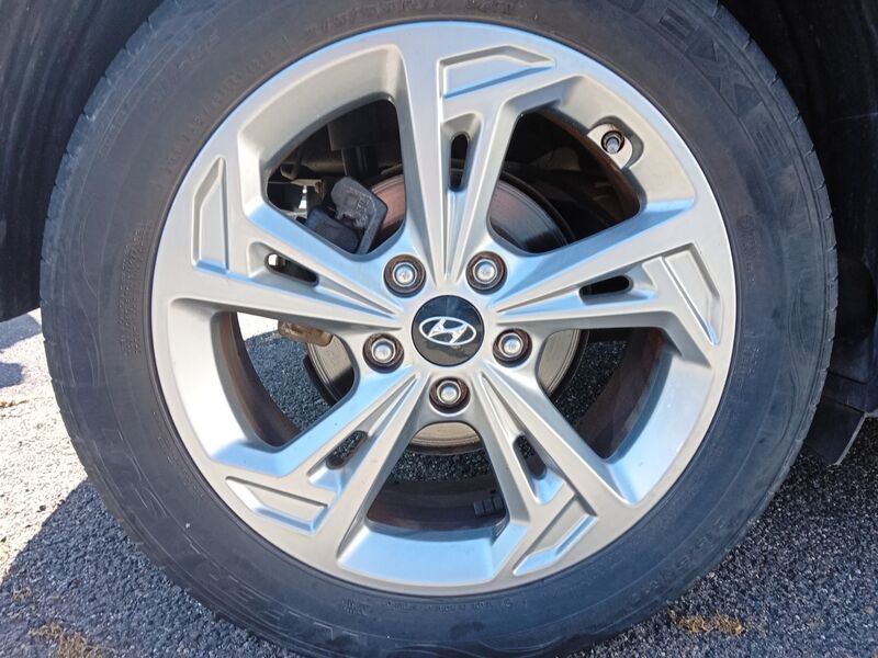 https://cdn-dk.caraffinity.it/dealer/datafiles/vehicle/images/800/967/F70MY23hV4t0yQnS.jpg?opacity=0&size=20&position=TOP_RIGHT&border=8&watermark=%2Fdealer%2Fdatafiles%2Fvehicle%2Fimages%2Fwatermark%2F967%2Fc508bea0-816d-49ea-a20c-ad89ecd61836.png