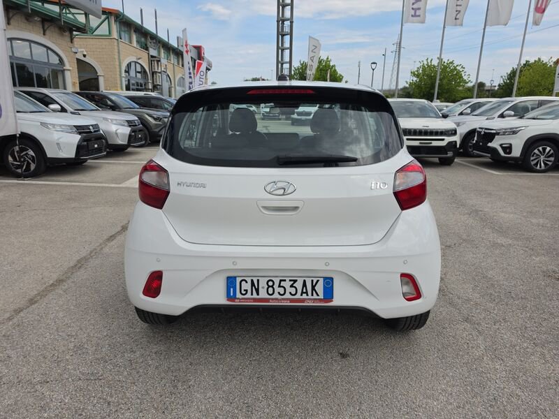 https://cdn-dk.caraffinity.it/dealer/datafiles/vehicle/images/800/967/GCCpdjJK6XKukoxz.jpg?opacity=0&size=20&position=TOP_RIGHT&border=8&watermark=%2Fdealer%2Fdatafiles%2Fvehicle%2Fimages%2Fwatermark%2F967%2Fc508bea0-816d-49ea-a20c-ad89ecd61836.png