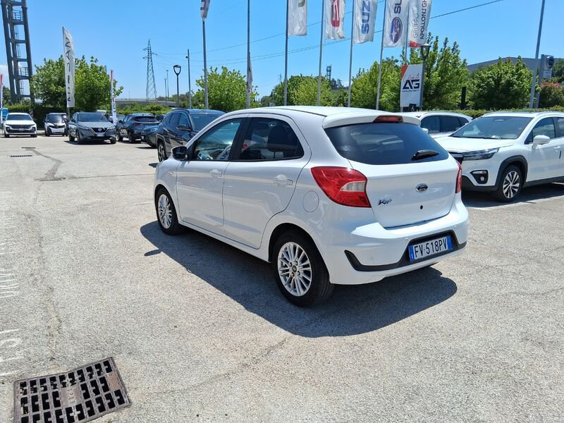 https://cdn-dk.caraffinity.it/dealer/datafiles/vehicle/images/800/967/HMN2tAiSVXI89cln.jpg?opacity=0&size=20&position=TOP_RIGHT&border=8&watermark=%2Fdealer%2Fdatafiles%2Fvehicle%2Fimages%2Fwatermark%2F967%2Fc508bea0-816d-49ea-a20c-ad89ecd61836.png