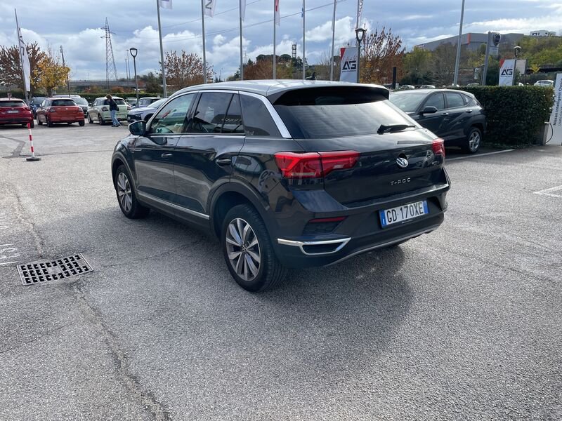 https://cdn-dk.caraffinity.it/dealer/datafiles/vehicle/images/800/967/K1re135o5XL6fyj2.jpg?opacity=0&size=20&position=TOP_RIGHT&border=8&watermark=%2Fdealer%2Fdatafiles%2Fvehicle%2Fimages%2Fwatermark%2F967%2Fc508bea0-816d-49ea-a20c-ad89ecd61836.png