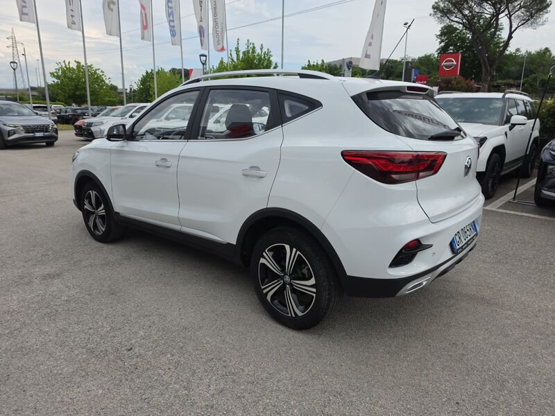 https://cdn-dk.caraffinity.it/dealer/datafiles/vehicle/images/800/967/K331BIX7kroswPD3.jpg?opacity=0&size=20&position=TOP_RIGHT&border=8&watermark=%2Fdealer%2Fdatafiles%2Fvehicle%2Fimages%2Fwatermark%2F967%2Fc508bea0-816d-49ea-a20c-ad89ecd61836.png