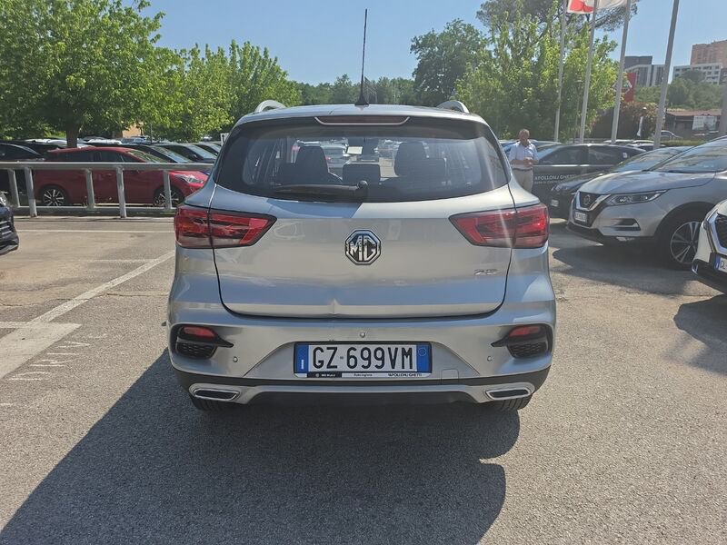 https://cdn-dk.caraffinity.it/dealer/datafiles/vehicle/images/800/967/LR7PGGoovtPaYB2b.jpg?opacity=0&size=20&position=TOP_RIGHT&border=8&watermark=%2Fdealer%2Fdatafiles%2Fvehicle%2Fimages%2Fwatermark%2F967%2Fc508bea0-816d-49ea-a20c-ad89ecd61836.png