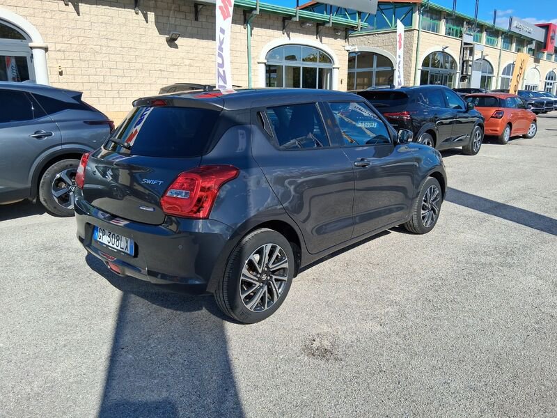 https://cdn-dk.caraffinity.it/dealer/datafiles/vehicle/images/800/967/LVBX926bZMz7Es3O.jpg?opacity=0&size=20&position=TOP_RIGHT&border=8&watermark=%2Fdealer%2Fdatafiles%2Fvehicle%2Fimages%2Fwatermark%2F967%2Fc508bea0-816d-49ea-a20c-ad89ecd61836.png