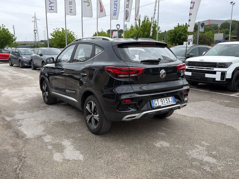 https://cdn-dk.caraffinity.it/dealer/datafiles/vehicle/images/800/967/LeJ5HzA2UBnlAwXh.jpg?opacity=0&size=20&position=TOP_RIGHT&border=8&watermark=%2Fdealer%2Fdatafiles%2Fvehicle%2Fimages%2Fwatermark%2F967%2Fc508bea0-816d-49ea-a20c-ad89ecd61836.png