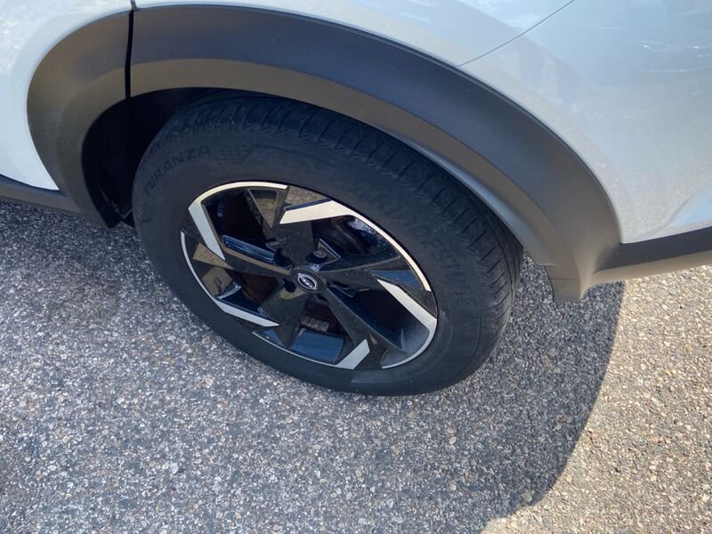 https://cdn-dk.caraffinity.it/dealer/datafiles/vehicle/images/800/967/MFARohIJi0wTWemZ.jpg?opacity=0&size=20&position=TOP_RIGHT&border=8&watermark=%2Fdealer%2Fdatafiles%2Fvehicle%2Fimages%2Fwatermark%2F967%2Fc508bea0-816d-49ea-a20c-ad89ecd61836.png