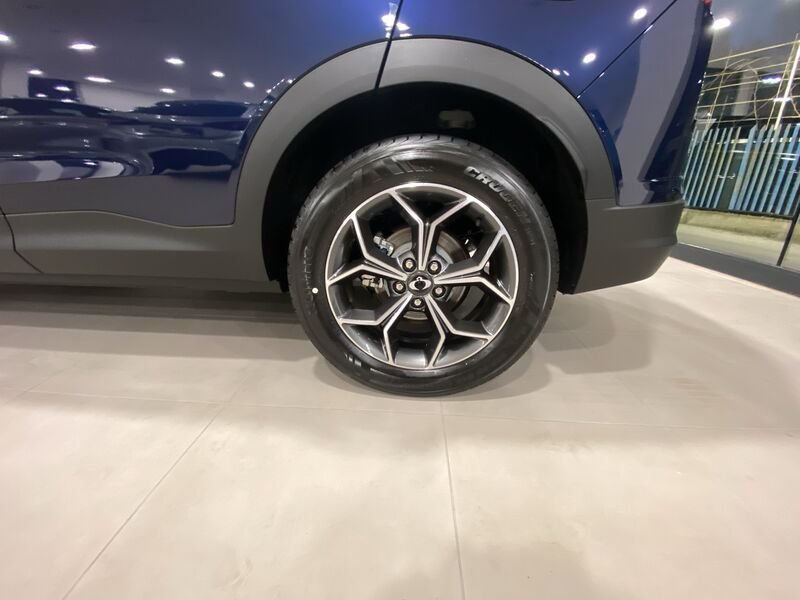 https://cdn-dk.caraffinity.it/dealer/datafiles/vehicle/images/800/967/Mgbo5Yp0cYAwK52L.jpg?opacity=0&size=20&position=TOP_RIGHT&border=8&watermark=%2Fdealer%2Fdatafiles%2Fvehicle%2Fimages%2Fwatermark%2F967%2Fc508bea0-816d-49ea-a20c-ad89ecd61836.png