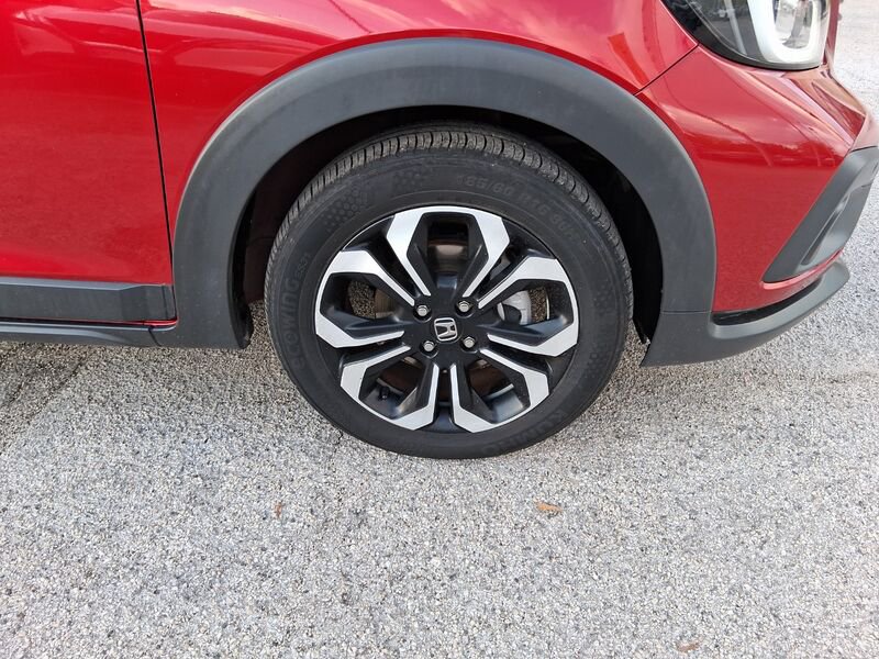 https://cdn-dk.caraffinity.it/dealer/datafiles/vehicle/images/800/967/MrPS6knexA9CeK5y.jpg?opacity=0&size=20&position=TOP_RIGHT&border=8&watermark=%2Fdealer%2Fdatafiles%2Fvehicle%2Fimages%2Fwatermark%2F967%2Fc508bea0-816d-49ea-a20c-ad89ecd61836.png
