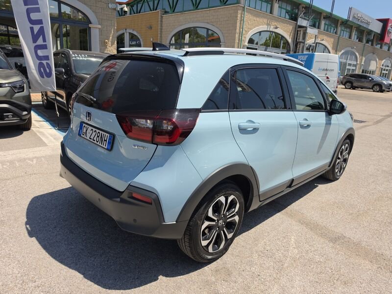 https://cdn-dk.caraffinity.it/dealer/datafiles/vehicle/images/800/967/N3nXBR7BcOOuj8pS.jpg?opacity=0&size=20&position=TOP_RIGHT&border=8&watermark=%2Fdealer%2Fdatafiles%2Fvehicle%2Fimages%2Fwatermark%2F967%2Fc508bea0-816d-49ea-a20c-ad89ecd61836.png