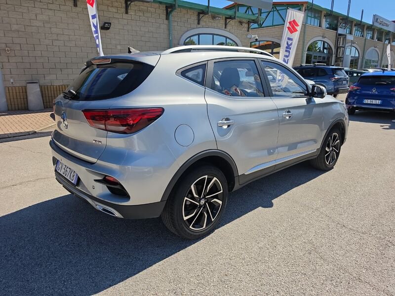 https://cdn-dk.caraffinity.it/dealer/datafiles/vehicle/images/800/967/NB91aUueF1XXAVNP.jpg?opacity=0&size=20&position=TOP_RIGHT&border=8&watermark=%2Fdealer%2Fdatafiles%2Fvehicle%2Fimages%2Fwatermark%2F967%2Fc508bea0-816d-49ea-a20c-ad89ecd61836.png