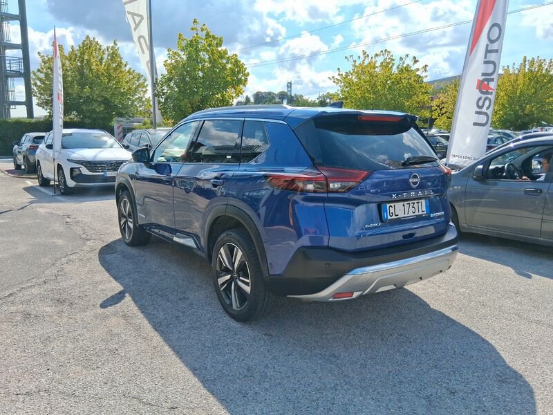 https://cdn-dk.caraffinity.it/dealer/datafiles/vehicle/images/800/967/OBY18J5JcaodKUTb.jpg?opacity=0&size=20&position=TOP_RIGHT&border=8&watermark=%2Fdealer%2Fdatafiles%2Fvehicle%2Fimages%2Fwatermark%2F967%2Fc508bea0-816d-49ea-a20c-ad89ecd61836.png