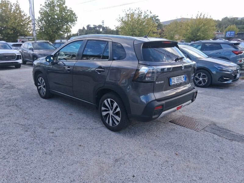 https://cdn-dk.caraffinity.it/dealer/datafiles/vehicle/images/800/967/OXQ7PKjKouguF7Px.jpg?opacity=0&size=20&position=TOP_RIGHT&border=8&watermark=%2Fdealer%2Fdatafiles%2Fvehicle%2Fimages%2Fwatermark%2F967%2Fc508bea0-816d-49ea-a20c-ad89ecd61836.png