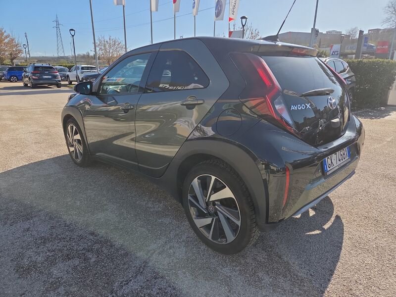https://cdn-dk.caraffinity.it/dealer/datafiles/vehicle/images/800/967/OtwhJkGdvSnLj6NU.jpg?opacity=100&size=16&position=CENTER_RIGHT&border=8&watermark=%2Fdealer%2Fdatafiles%2Fvehicle%2Fimages%2Fwatermark%2F967%2Fc508bea0-816d-49ea-a20c-ad89ecd61836.png