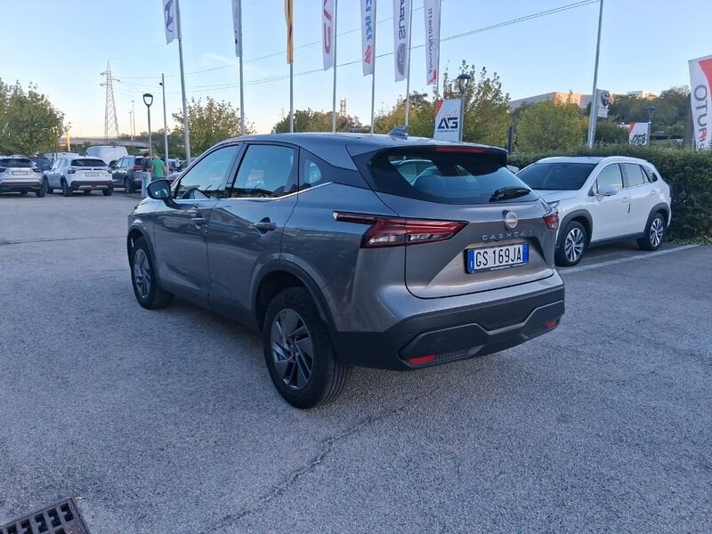 https://cdn-dk.caraffinity.it/dealer/datafiles/vehicle/images/800/967/QUzSyJfWKoMVbfRx.jpg?opacity=0&size=20&position=TOP_RIGHT&border=8&watermark=%2Fdealer%2Fdatafiles%2Fvehicle%2Fimages%2Fwatermark%2F967%2Fc508bea0-816d-49ea-a20c-ad89ecd61836.png