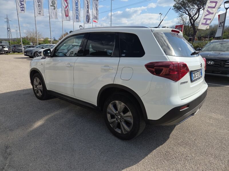 https://cdn-dk.caraffinity.it/dealer/datafiles/vehicle/images/800/967/QfPRj04mr6WzAk5h.jpg?opacity=100&size=16&position=CENTER_RIGHT&border=8&watermark=%2Fdealer%2Fdatafiles%2Fvehicle%2Fimages%2Fwatermark%2F967%2Fc508bea0-816d-49ea-a20c-ad89ecd61836.png