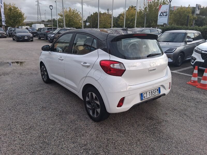 https://cdn-dk.caraffinity.it/dealer/datafiles/vehicle/images/800/967/QjHGwQu4huKCzKg4.jpg?opacity=0&size=20&position=TOP_RIGHT&border=8&watermark=%2Fdealer%2Fdatafiles%2Fvehicle%2Fimages%2Fwatermark%2F967%2Fc508bea0-816d-49ea-a20c-ad89ecd61836.png