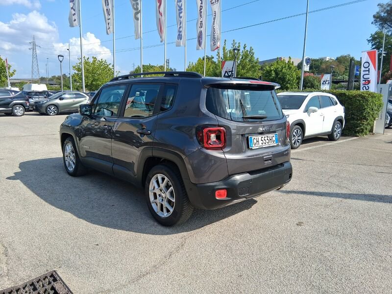 https://cdn-dk.caraffinity.it/dealer/datafiles/vehicle/images/800/967/Rjs5OPdJfmLlCc9w.jpg?opacity=0&size=20&position=TOP_RIGHT&border=8&watermark=%2Fdealer%2Fdatafiles%2Fvehicle%2Fimages%2Fwatermark%2F967%2Fc508bea0-816d-49ea-a20c-ad89ecd61836.png