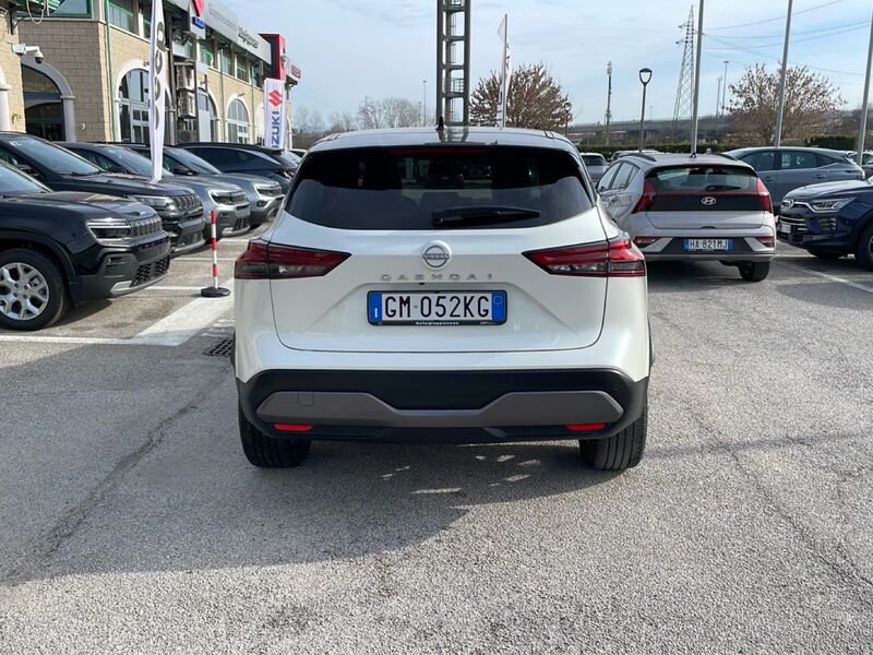 https://cdn-dk.caraffinity.it/dealer/datafiles/vehicle/images/800/967/SeSAywsvC975czDb.jpg?opacity=0&size=20&position=TOP_RIGHT&border=8&watermark=%2Fdealer%2Fdatafiles%2Fvehicle%2Fimages%2Fwatermark%2F967%2Fc508bea0-816d-49ea-a20c-ad89ecd61836.png