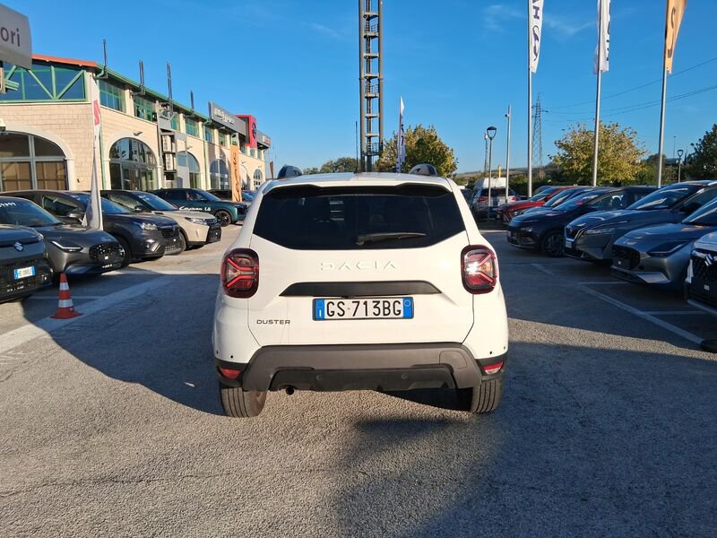 https://cdn-dk.caraffinity.it/dealer/datafiles/vehicle/images/800/967/TNQ46i80UkhrjpEJ.jpg?opacity=0&size=20&position=TOP_RIGHT&border=8&watermark=%2Fdealer%2Fdatafiles%2Fvehicle%2Fimages%2Fwatermark%2F967%2Fc508bea0-816d-49ea-a20c-ad89ecd61836.png