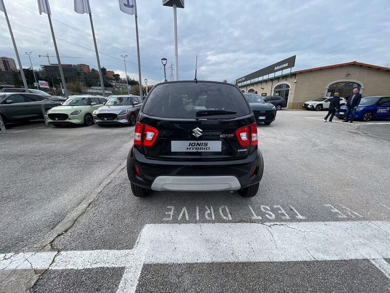 https://cdn-dk.caraffinity.it/dealer/datafiles/vehicle/images/800/967/Tob4XL1dccy5u9S0.jpg?opacity=100&size=16&position=CENTER_RIGHT&border=8&watermark=%2Fdealer%2Fdatafiles%2Fvehicle%2Fimages%2Fwatermark%2F967%2Fc508bea0-816d-49ea-a20c-ad89ecd61836.png