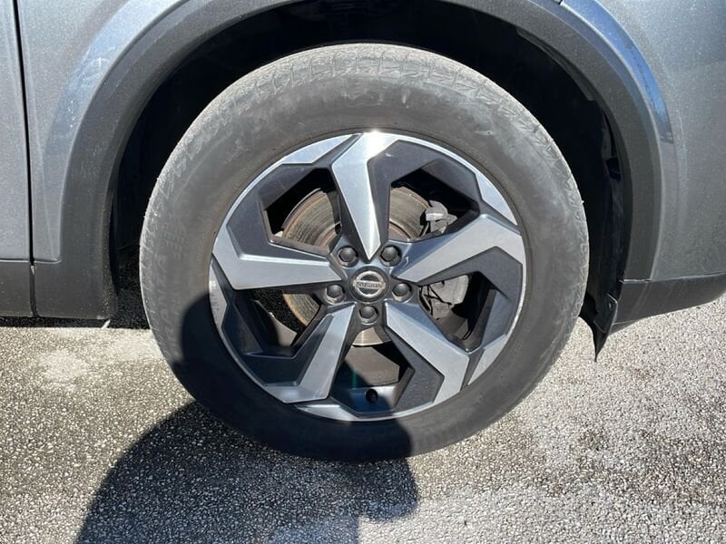 https://cdn-dk.caraffinity.it/dealer/datafiles/vehicle/images/800/967/U2HUQN3QZBtUpYY1.jpg?opacity=0&size=20&position=TOP_RIGHT&border=8&watermark=%2Fdealer%2Fdatafiles%2Fvehicle%2Fimages%2Fwatermark%2F967%2Fc508bea0-816d-49ea-a20c-ad89ecd61836.png