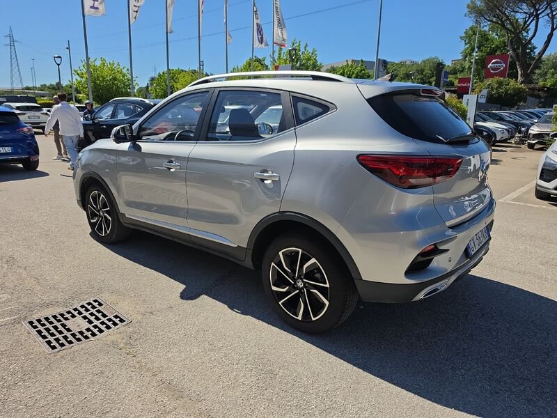 https://cdn-dk.caraffinity.it/dealer/datafiles/vehicle/images/800/967/URq5O6GxamPEa6Ei.jpg?opacity=0&size=20&position=TOP_RIGHT&border=8&watermark=%2Fdealer%2Fdatafiles%2Fvehicle%2Fimages%2Fwatermark%2F967%2Fc508bea0-816d-49ea-a20c-ad89ecd61836.png