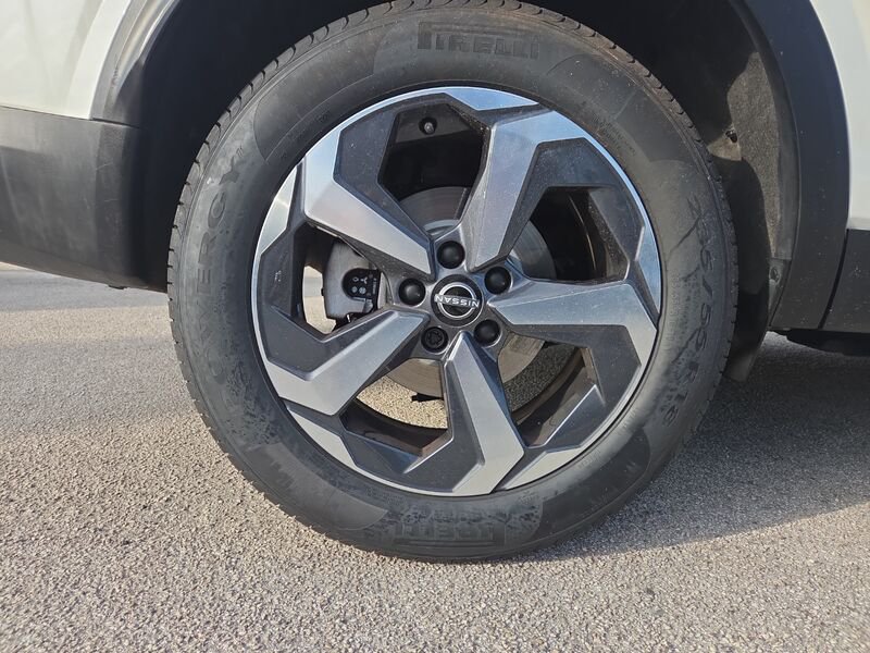 https://cdn-dk.caraffinity.it/dealer/datafiles/vehicle/images/800/967/W6qgGmAMlTNeD9Tl.jpg?opacity=0&size=20&position=TOP_RIGHT&border=8&watermark=%2Fdealer%2Fdatafiles%2Fvehicle%2Fimages%2Fwatermark%2F967%2Fc508bea0-816d-49ea-a20c-ad89ecd61836.png