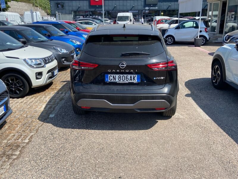 https://cdn-dk.caraffinity.it/dealer/datafiles/vehicle/images/800/967/XUqWWTGIIS79kfJ3.jpg?opacity=0&size=20&position=TOP_RIGHT&border=8&watermark=%2Fdealer%2Fdatafiles%2Fvehicle%2Fimages%2Fwatermark%2F967%2Fc508bea0-816d-49ea-a20c-ad89ecd61836.png
