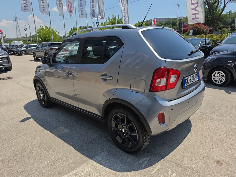 https://cdn-dk.caraffinity.it/dealer/datafiles/vehicle/images/800/967/YR5i0d9VQwMHbysI.jpg?opacity=0&size=20&position=TOP_RIGHT&border=8&watermark=%2Fdealer%2Fdatafiles%2Fvehicle%2Fimages%2Fwatermark%2F967%2Fc508bea0-816d-49ea-a20c-ad89ecd61836.png