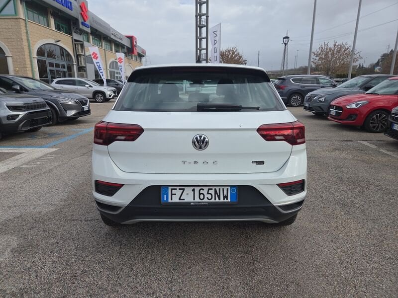 https://cdn-dk.caraffinity.it/dealer/datafiles/vehicle/images/800/967/Z5sgwXdz6BCJSKT3.jpg?opacity=100&size=16&position=CENTER_RIGHT&border=8&watermark=%2Fdealer%2Fdatafiles%2Fvehicle%2Fimages%2Fwatermark%2F967%2Fc508bea0-816d-49ea-a20c-ad89ecd61836.png