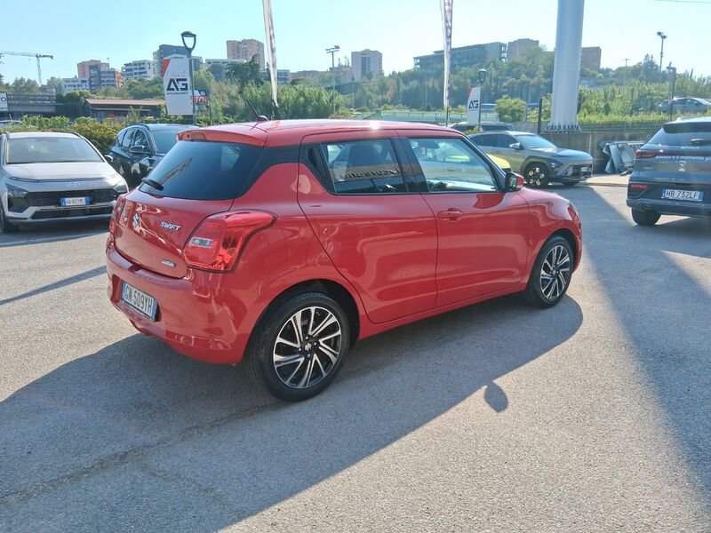 https://cdn-dk.caraffinity.it/dealer/datafiles/vehicle/images/800/967/ZEc3QHI176K48dsG.jpg?opacity=0&size=20&position=TOP_RIGHT&border=8&watermark=%2Fdealer%2Fdatafiles%2Fvehicle%2Fimages%2Fwatermark%2F967%2Fc508bea0-816d-49ea-a20c-ad89ecd61836.png