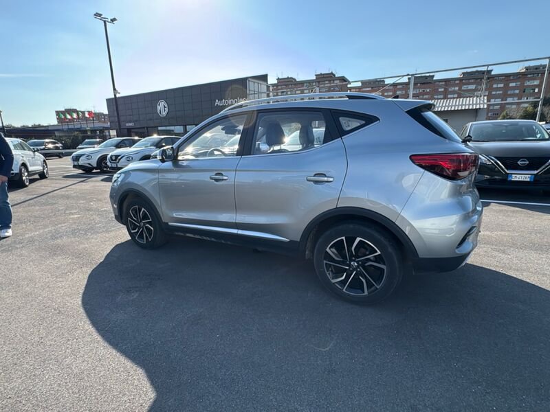https://cdn-dk.caraffinity.it/dealer/datafiles/vehicle/images/800/967/anMTxcmoBflIUvag.jpg?opacity=0&size=20&position=TOP_RIGHT&border=8&watermark=%2Fdealer%2Fdatafiles%2Fvehicle%2Fimages%2Fwatermark%2F967%2Fc508bea0-816d-49ea-a20c-ad89ecd61836.png