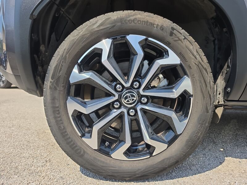 https://cdn-dk.caraffinity.it/dealer/datafiles/vehicle/images/800/967/dkTi0wiBc5IOZNgP.jpg?opacity=0&size=20&position=TOP_RIGHT&border=8&watermark=%2Fdealer%2Fdatafiles%2Fvehicle%2Fimages%2Fwatermark%2F967%2Fc508bea0-816d-49ea-a20c-ad89ecd61836.png