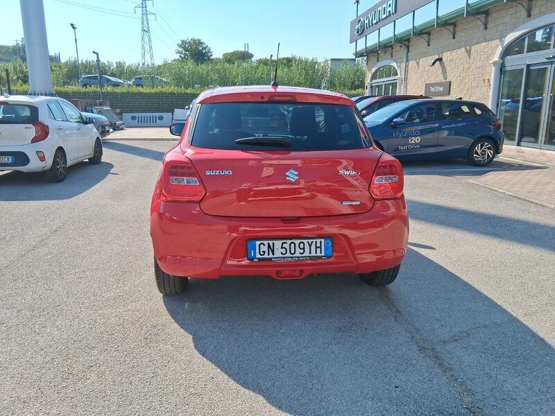 https://cdn-dk.caraffinity.it/dealer/datafiles/vehicle/images/800/967/dvoj3ws3CSGsCznL.jpg?opacity=0&size=20&position=TOP_RIGHT&border=8&watermark=%2Fdealer%2Fdatafiles%2Fvehicle%2Fimages%2Fwatermark%2F967%2Fc508bea0-816d-49ea-a20c-ad89ecd61836.png