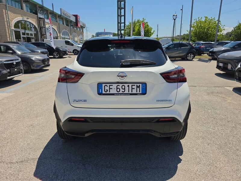 https://cdn-dk.caraffinity.it/dealer/datafiles/vehicle/images/800/967/fA5bszBrKgdUZPPG.jpg?opacity=0&size=20&position=TOP_RIGHT&border=8&watermark=%2Fdealer%2Fdatafiles%2Fvehicle%2Fimages%2Fwatermark%2F967%2Fc508bea0-816d-49ea-a20c-ad89ecd61836.png