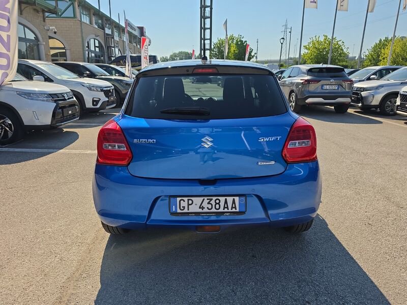 https://cdn-dk.caraffinity.it/dealer/datafiles/vehicle/images/800/967/fckeJM4i9owDisEm.jpg?opacity=0&size=20&position=TOP_RIGHT&border=8&watermark=%2Fdealer%2Fdatafiles%2Fvehicle%2Fimages%2Fwatermark%2F967%2Fc508bea0-816d-49ea-a20c-ad89ecd61836.png