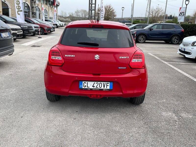 https://cdn-dk.caraffinity.it/dealer/datafiles/vehicle/images/800/967/gE8N5vmvX9GgY5Va.jpg?opacity=100&size=16&position=CENTER_RIGHT&border=8&watermark=%2Fdealer%2Fdatafiles%2Fvehicle%2Fimages%2Fwatermark%2F967%2Fc508bea0-816d-49ea-a20c-ad89ecd61836.png