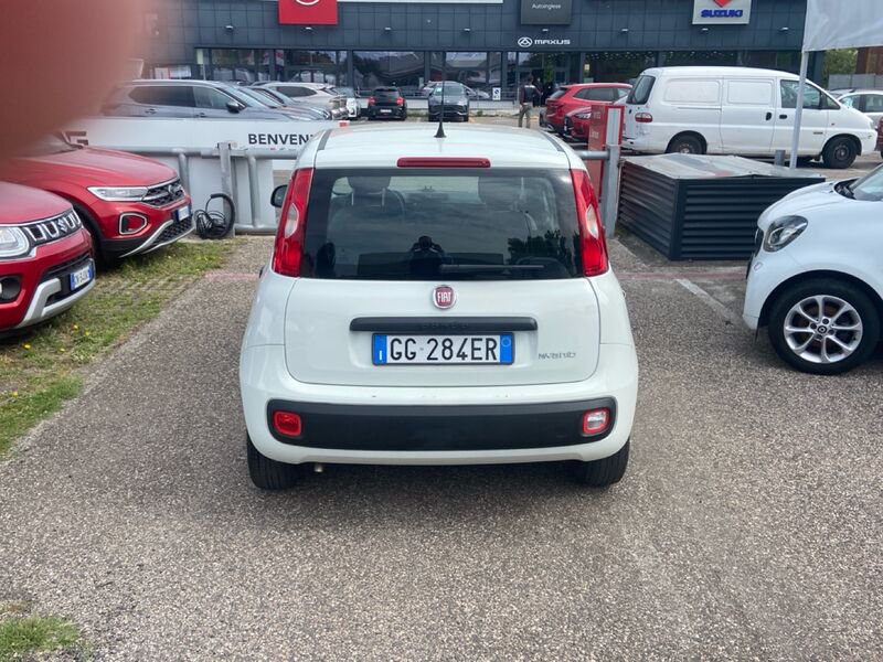 https://cdn-dk.caraffinity.it/dealer/datafiles/vehicle/images/800/967/hCFofNq0P2rabXBD.jpg?opacity=100&size=16&position=CENTER_RIGHT&border=8&watermark=%2Fdealer%2Fdatafiles%2Fvehicle%2Fimages%2Fwatermark%2F967%2Fc508bea0-816d-49ea-a20c-ad89ecd61836.png