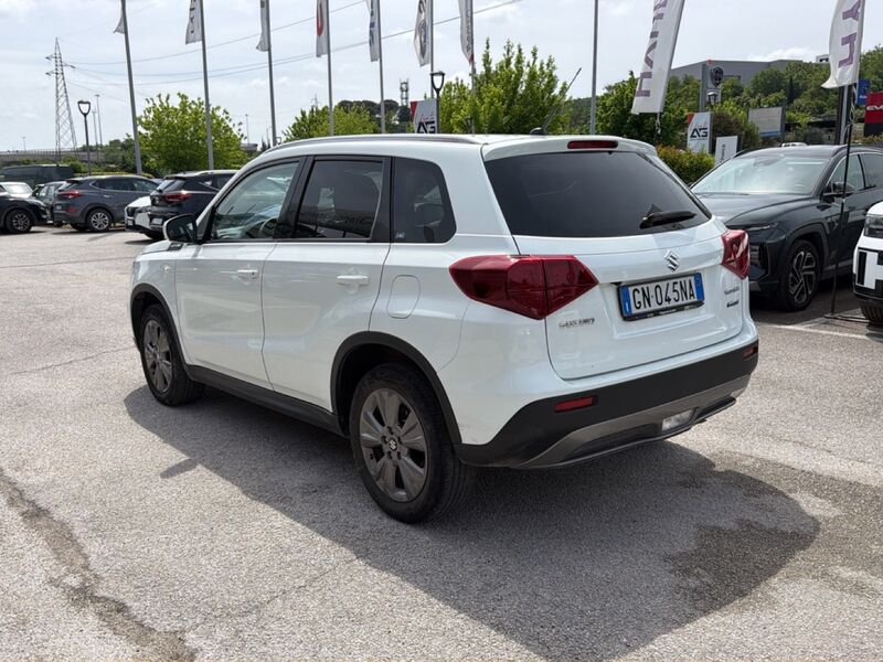 https://cdn-dk.caraffinity.it/dealer/datafiles/vehicle/images/800/967/huENCmEuiS8YuNtx.jpg?opacity=100&size=16&position=CENTER_RIGHT&border=8&watermark=%2Fdealer%2Fdatafiles%2Fvehicle%2Fimages%2Fwatermark%2F967%2Fc508bea0-816d-49ea-a20c-ad89ecd61836.png