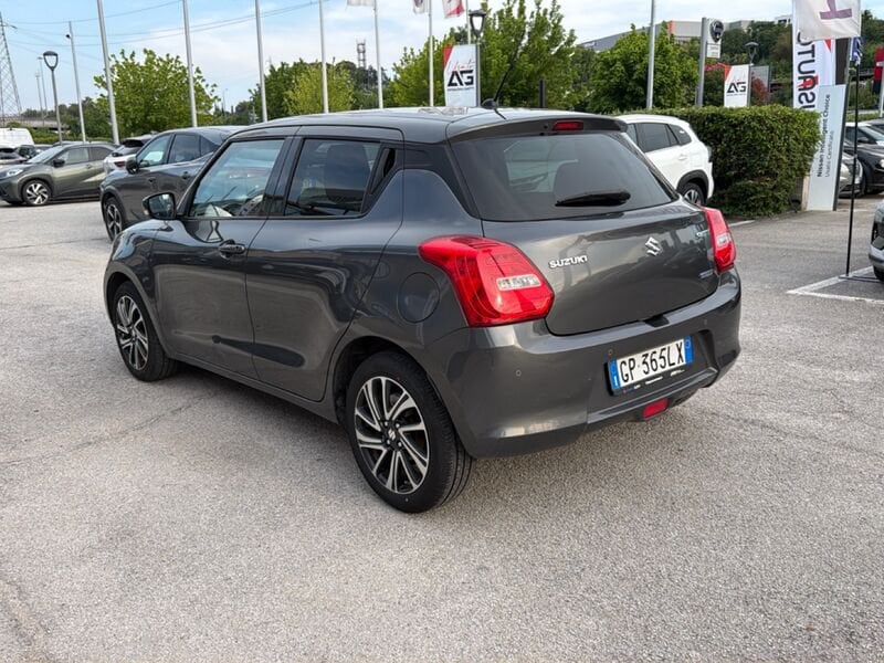 https://cdn-dk.caraffinity.it/dealer/datafiles/vehicle/images/800/967/iJ6YnR3T27NdfPi4.jpg?opacity=0&size=20&position=TOP_RIGHT&border=8&watermark=%2Fdealer%2Fdatafiles%2Fvehicle%2Fimages%2Fwatermark%2F967%2Fc508bea0-816d-49ea-a20c-ad89ecd61836.png