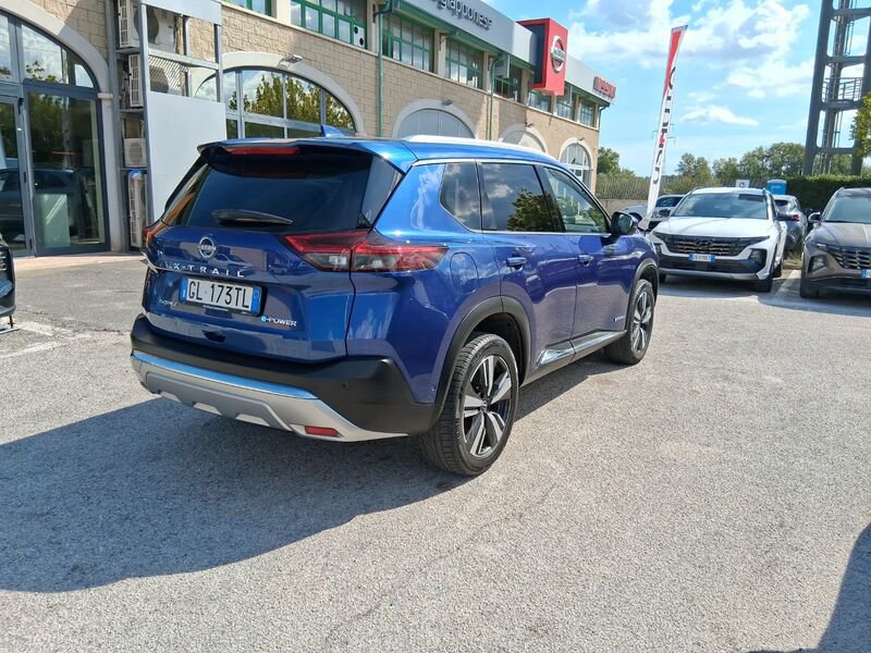https://cdn-dk.caraffinity.it/dealer/datafiles/vehicle/images/800/967/j8FyX3V1KG7rooj6.jpg?opacity=0&size=20&position=TOP_RIGHT&border=8&watermark=%2Fdealer%2Fdatafiles%2Fvehicle%2Fimages%2Fwatermark%2F967%2Fc508bea0-816d-49ea-a20c-ad89ecd61836.png