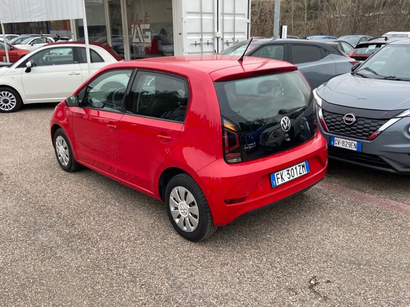 https://cdn-dk.caraffinity.it/dealer/datafiles/vehicle/images/800/967/kPyhAJnHVDVmt6cV.jpg?opacity=0&size=20&position=TOP_RIGHT&border=8&watermark=%2Fdealer%2Fdatafiles%2Fvehicle%2Fimages%2Fwatermark%2F967%2Fc508bea0-816d-49ea-a20c-ad89ecd61836.png