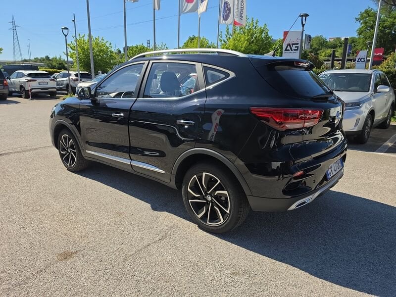 https://cdn-dk.caraffinity.it/dealer/datafiles/vehicle/images/800/967/n4cRB1D8D8aAhFkD.jpg?opacity=0&size=20&position=TOP_RIGHT&border=8&watermark=%2Fdealer%2Fdatafiles%2Fvehicle%2Fimages%2Fwatermark%2F967%2Fc508bea0-816d-49ea-a20c-ad89ecd61836.png