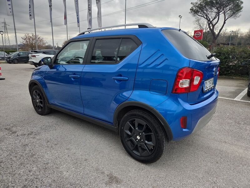 https://cdn-dk.caraffinity.it/dealer/datafiles/vehicle/images/800/967/nMWs1VFFxbdPZQFv.jpg?opacity=100&size=16&position=CENTER_RIGHT&border=8&watermark=%2Fdealer%2Fdatafiles%2Fvehicle%2Fimages%2Fwatermark%2F967%2Fc508bea0-816d-49ea-a20c-ad89ecd61836.png