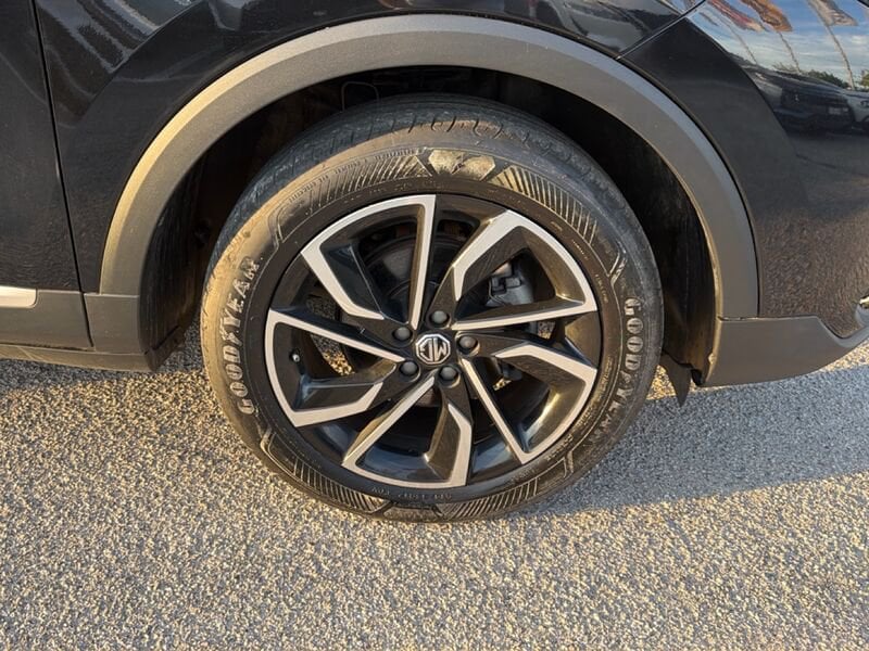 https://cdn-dk.caraffinity.it/dealer/datafiles/vehicle/images/800/967/nNxkt22wpQgws9Zp.jpg?opacity=0&size=20&position=TOP_RIGHT&border=8&watermark=%2Fdealer%2Fdatafiles%2Fvehicle%2Fimages%2Fwatermark%2F967%2Fc508bea0-816d-49ea-a20c-ad89ecd61836.png