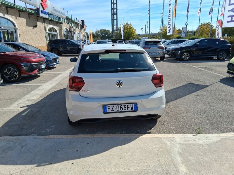 https://cdn-dk.caraffinity.it/dealer/datafiles/vehicle/images/800/967/njL7VZJ9wHauuN9i.jpg?opacity=0&size=20&position=TOP_RIGHT&border=8&watermark=%2Fdealer%2Fdatafiles%2Fvehicle%2Fimages%2Fwatermark%2F967%2Fc508bea0-816d-49ea-a20c-ad89ecd61836.png