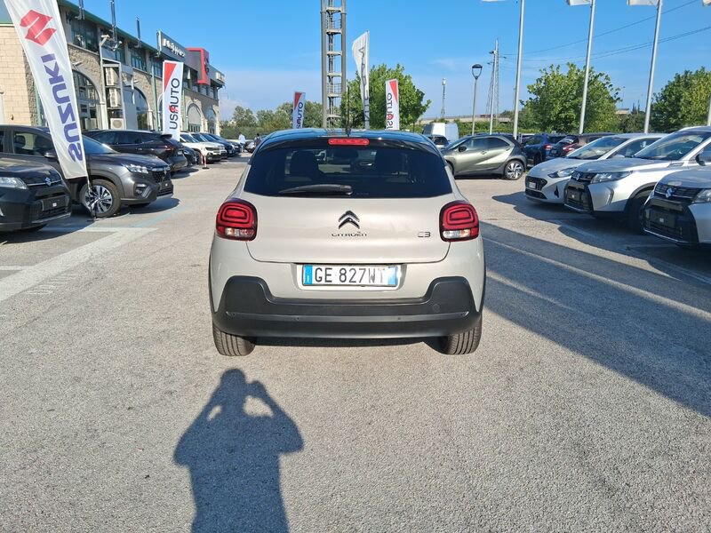 https://cdn-dk.caraffinity.it/dealer/datafiles/vehicle/images/800/967/oBQEY607YuUXXHLp.jpg?opacity=0&size=20&position=TOP_RIGHT&border=8&watermark=%2Fdealer%2Fdatafiles%2Fvehicle%2Fimages%2Fwatermark%2F967%2Fc508bea0-816d-49ea-a20c-ad89ecd61836.png
